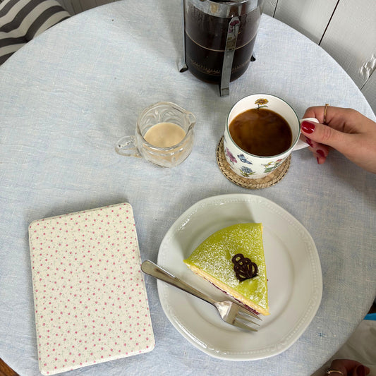 Floral Kindle Paperwhite (11th Gen) Case