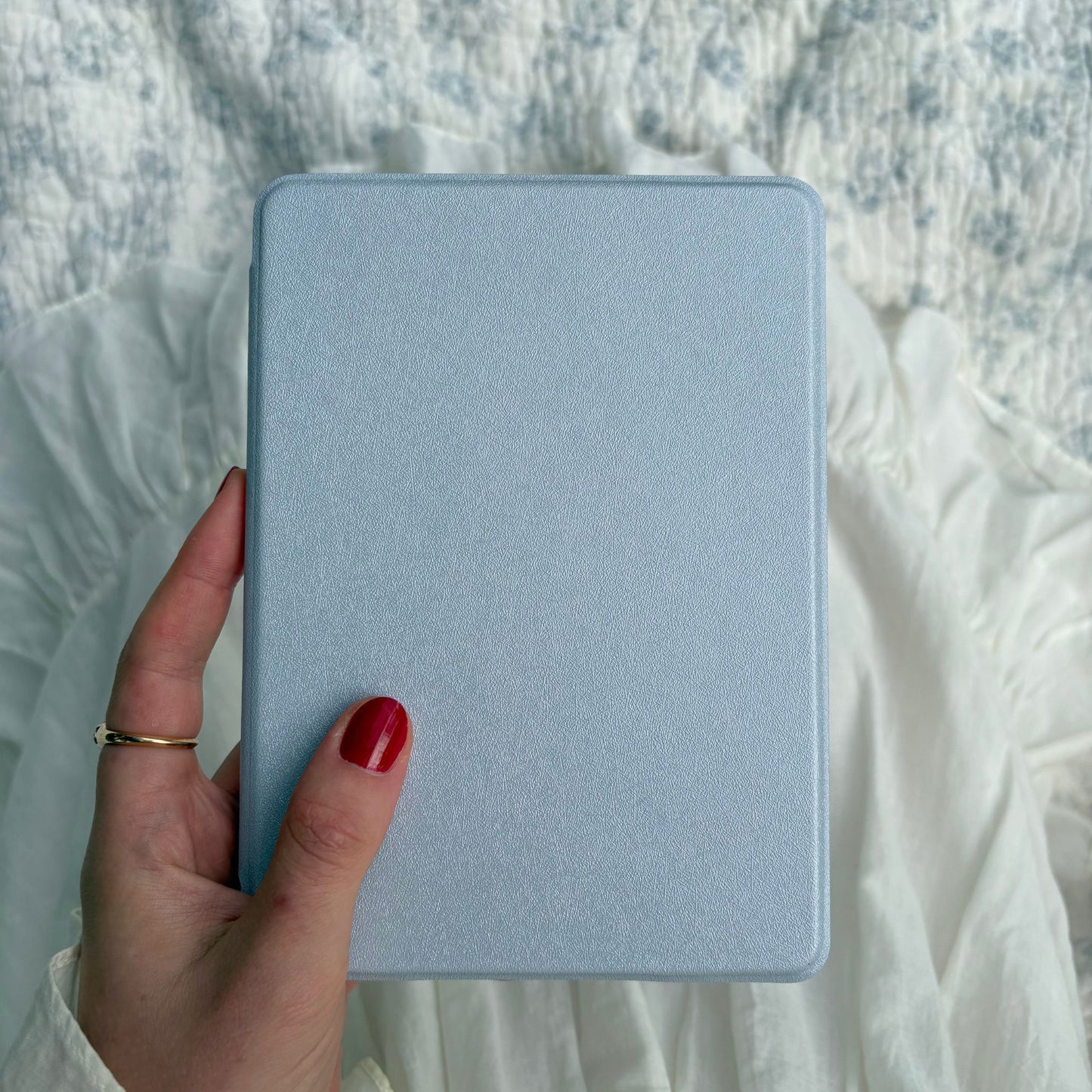 Blue Kindle Paperwhite (11th Gen) Case